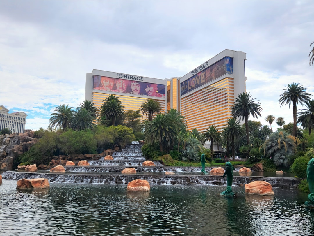 Unveiling the Luxor Hotel & Casino: A Spectacular Oasis in Las Vegas